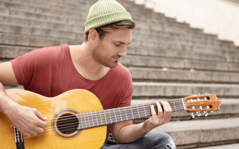 Pentatónica mayor en guitarra: fórmula y aplicaciones
